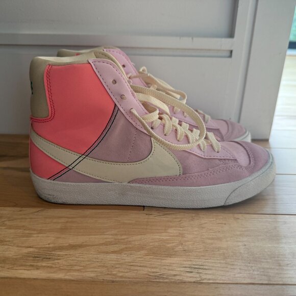Nike Blazer Mid '77 Just Do It – Pastel Pink Women 6Y or 7 - Picture 1 of 6